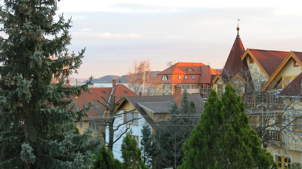 Apartman Vitorlas Vendeghaz Balatonfüred Værelse billede